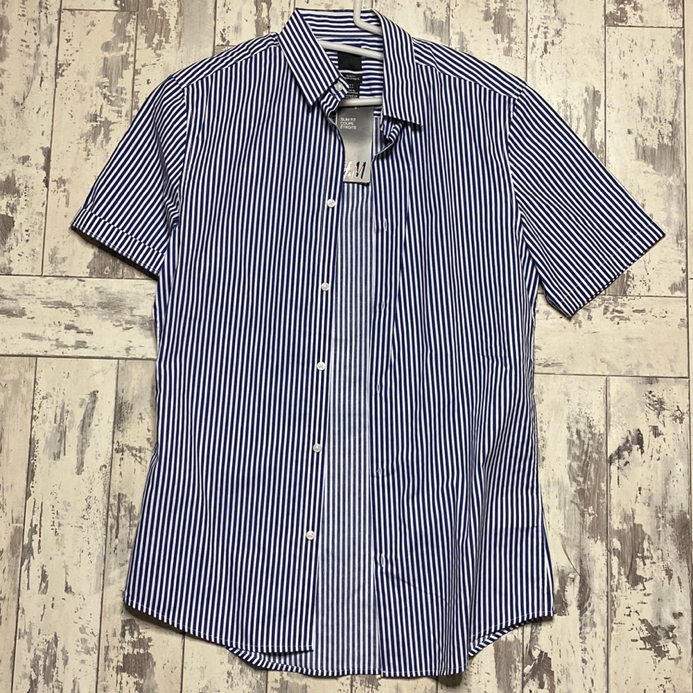 Stripped shirtsleeve button down H&M